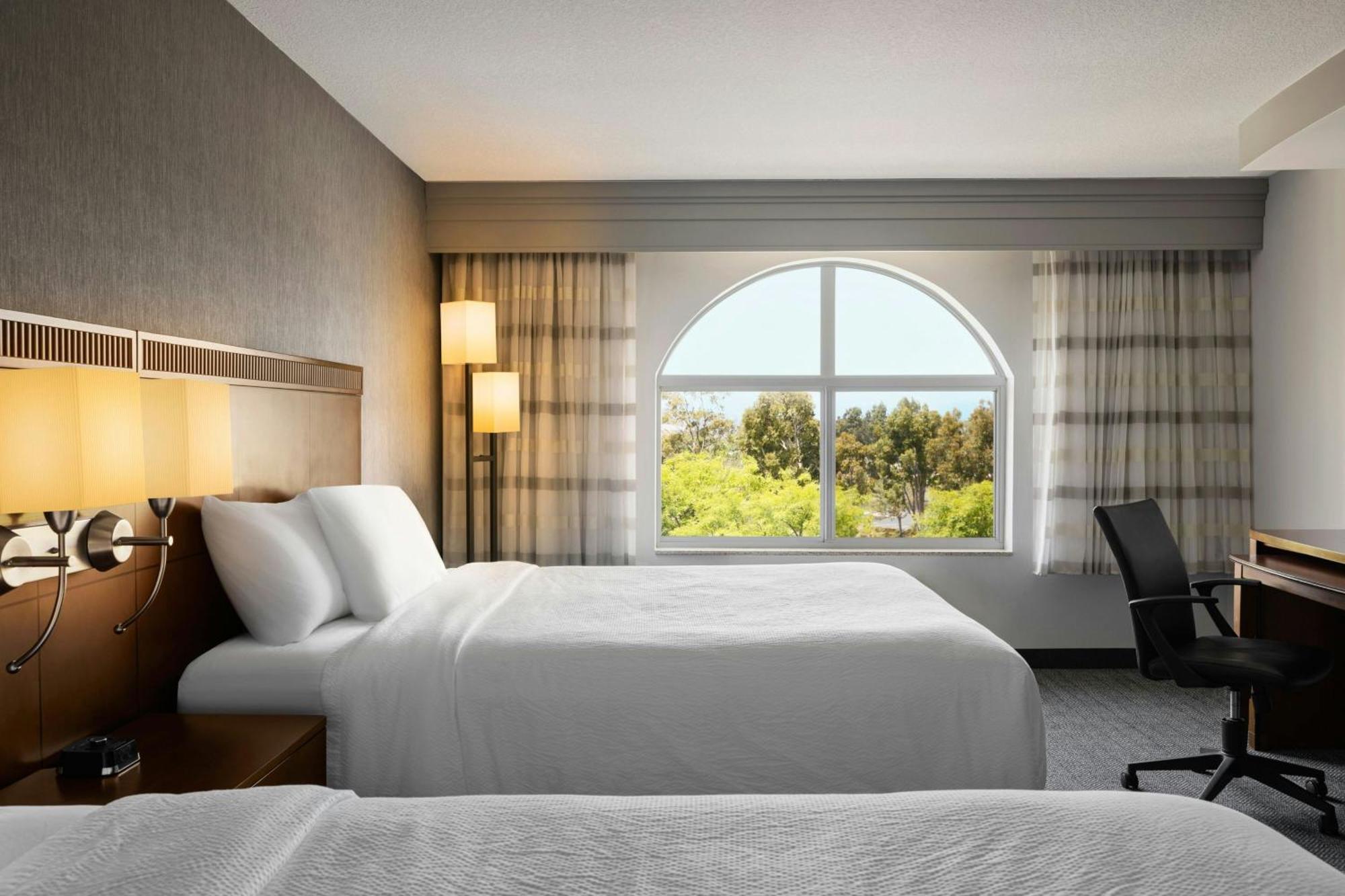 Courtyard Ventura Simi Valley Ngoại thất bức ảnh