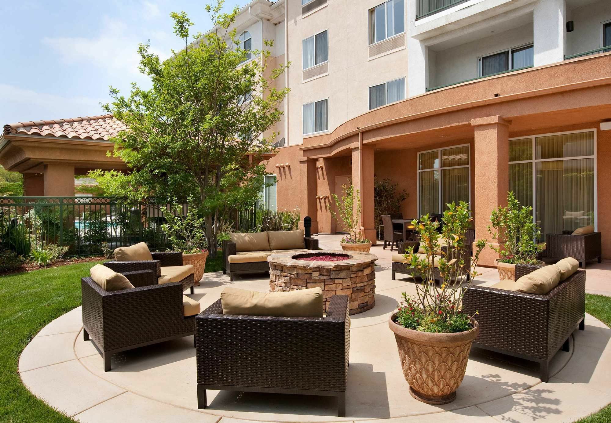 Courtyard Ventura Simi Valley Ngoại thất bức ảnh